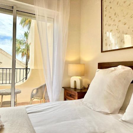 El Arenal Townhouse By The Beach With Swimming Pool - Eaw Homes マルベーリャ エクステリア 写真