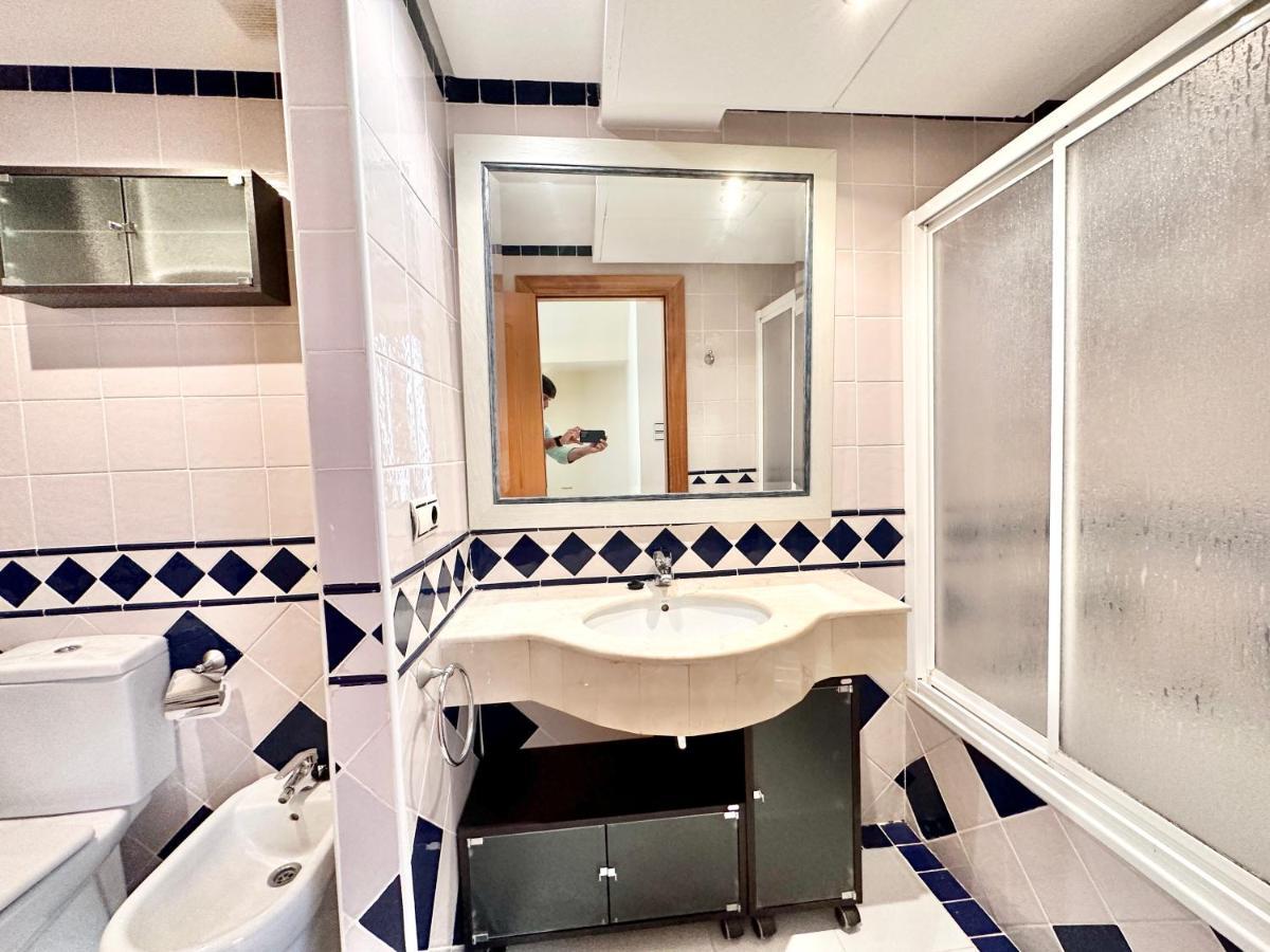 El Arenal Townhouse By The Beach With Swimming Pool - Eaw Homes マルベーリャ エクステリア 写真