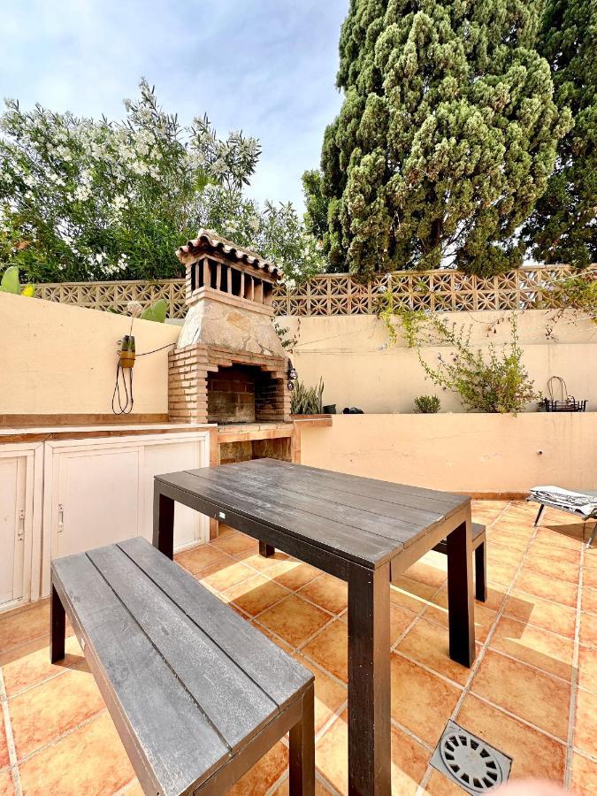 El Arenal Townhouse By The Beach With Swimming Pool - Eaw Homes マルベーリャ エクステリア 写真