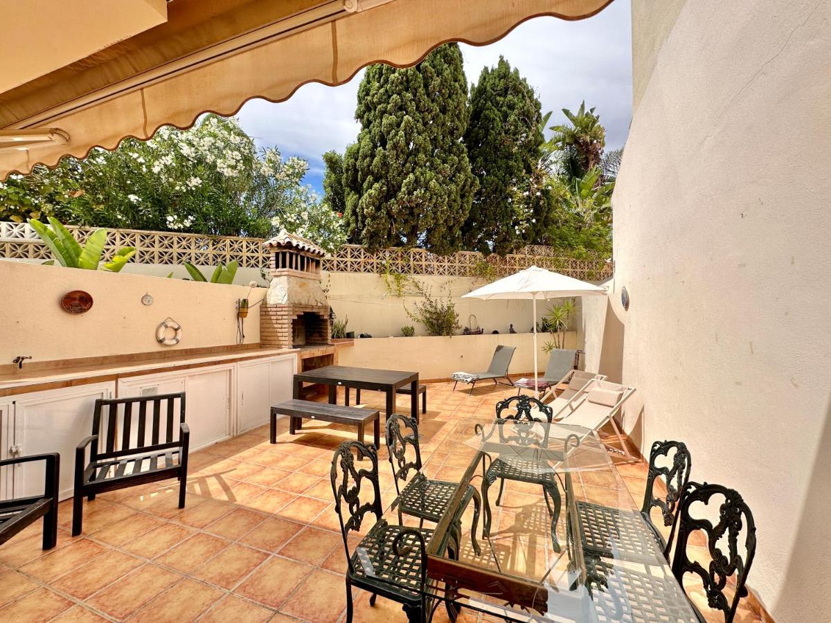 El Arenal Townhouse By The Beach With Swimming Pool - Eaw Homes マルベーリャ エクステリア 写真